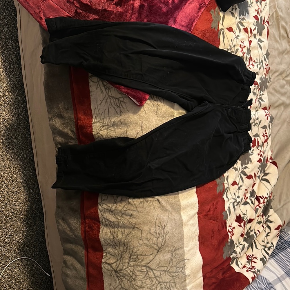 Size 6 time and tru black pants